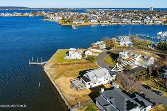 5 Marine Pl in Long Branch, NJ - Building Photo - Building Photo