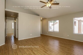 6826 W Palo Verde Dr in Glendale, AZ - Foto de edificio - Building Photo