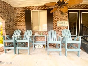 201 NE 48th St in Oak Island, NC - Building Photo - Building Photo