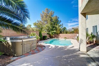 917 Sir Winston St in Henderson, NV - Building Photo - Building Photo