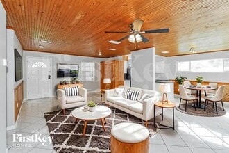 1034 Hermosa Dr in Rockledge, FL - Building Photo - Building Photo