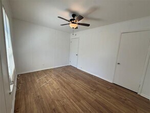 4914 Donnelly Ave in Fort Worth, TX - Building Photo - Building Photo