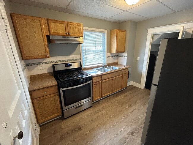 659 Seward St in Rochester, NY - Building Photo - Building Photo