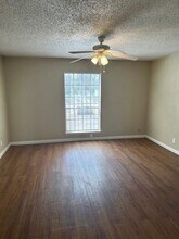 5006 Sara Dr in Austin, TX - Building Photo - Building Photo