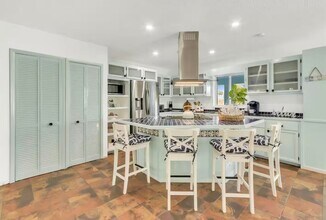 37 Blue Water Dr in Key West, FL - Building Photo - Building Photo