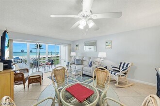 25840 Hickory Blvd, Unit 102 in Bonita Springs, FL - Foto de edificio - Building Photo