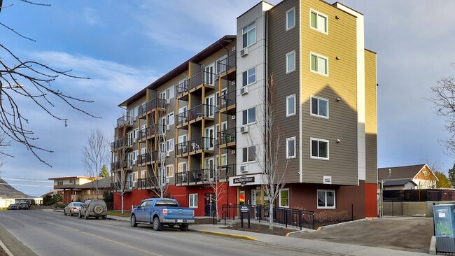 154 Vernon Av in Kamloops, BC - Building Photo - Building Photo