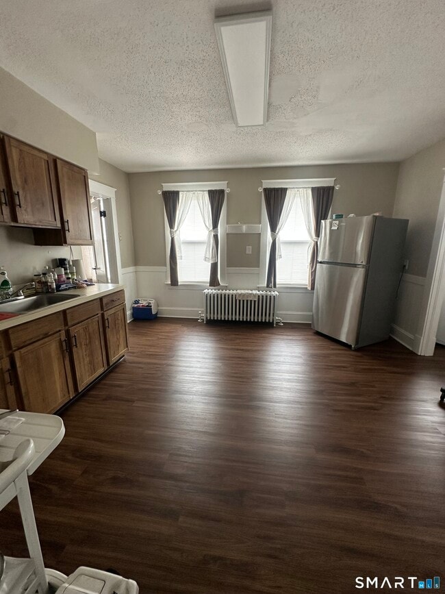 72 Chambers St in Waterbury, CT - Building Photo - Building Photo
