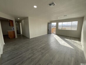 1090 Barstow St, Unit A in Reno, NV - Building Photo - Building Photo