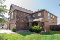 9934 Chimney Swift Ln in Conroe, TX - Building Photo - Building Photo