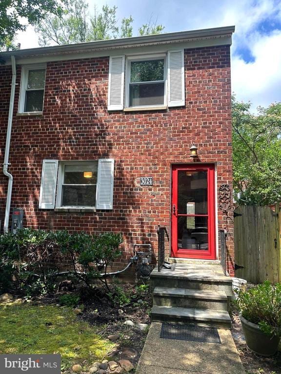 property at 3024 Mt Vernon Ave