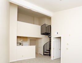 Parc West in Milpitas, CA - Building Photo