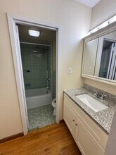 1114 Commonwealth Ave, Unit 502 in Boston, MA - Building Photo - Building Photo