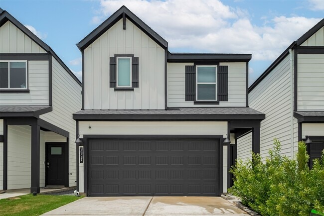 property at 3113 Crown Gate Dr