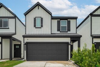 3113 Crown Gate Dr in Houston, TX - Building Photo - Building Photo