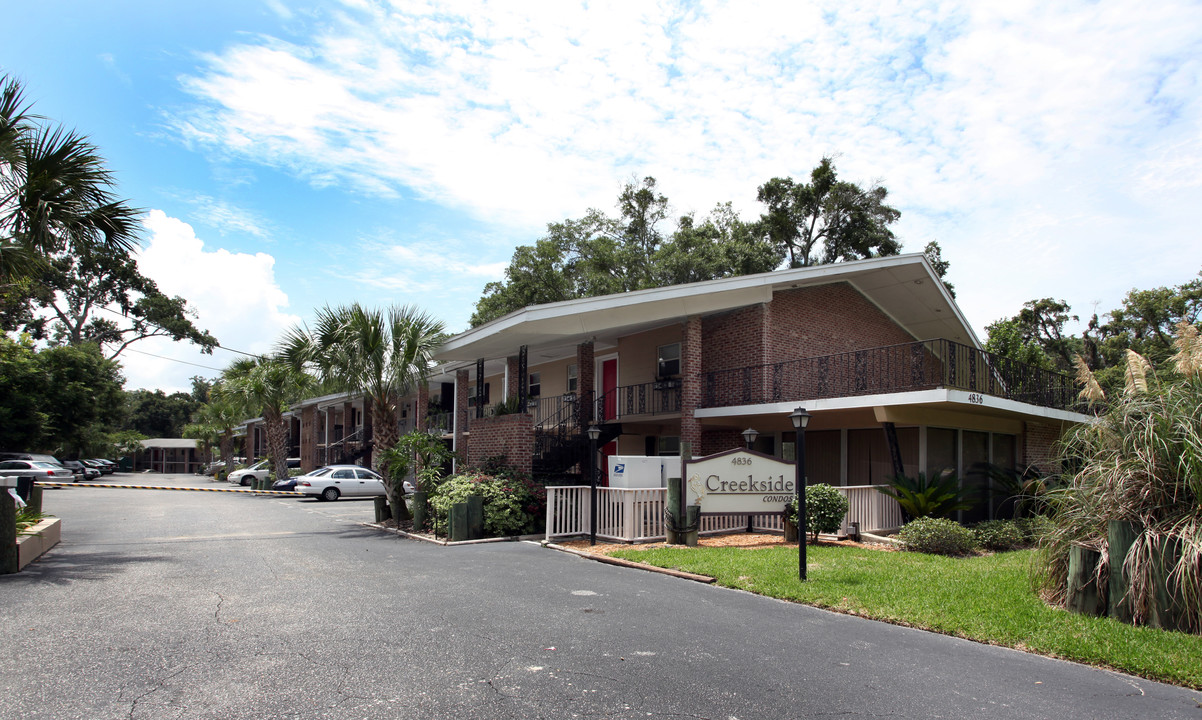 Creekside Condos in Jacksonville, FL - Foto de edificio