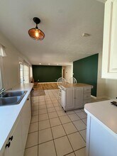 24 Canterbury Cir in Savannah, GA - Building Photo - Building Photo