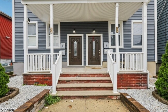 property at 92 Windsor St