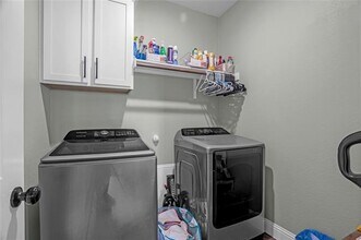 10708 Klondike Ln in Krugerville, TX - Building Photo - Building Photo