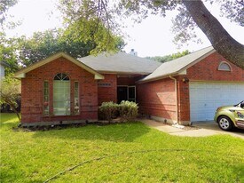 2306 Raintree Path in Round Rock, TX - Building Photo