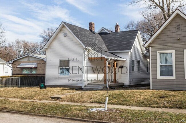 929 N Tremont St in Indianapolis, IN - Building Photo - Building Photo