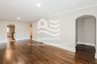 3525 Ruby Ave in Kansas City, KS - Foto de edificio - Building Photo