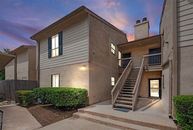 property at 5001 Lamonte Ln