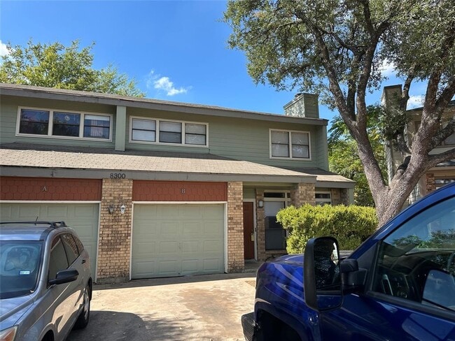 property at 8300 Bradford Edward Cove