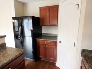 171 Plymouth Dr in Clayton, NC - Building Photo - Building Photo