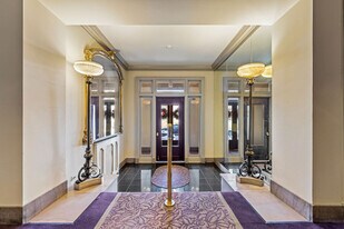 3401 Greenway, Unit 403 in Baltimore, MD - Building Photo