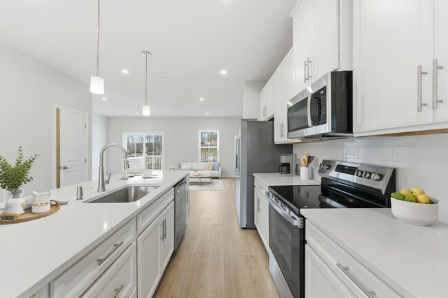 339 Telluride Ln in Cranberry Township, PA - Building Photo - Building Photo