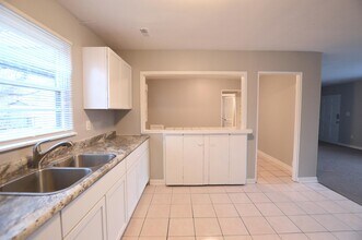 6262 E 24th St in Indianapolis, IN - Building Photo - Building Photo