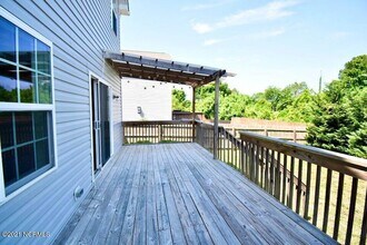 274 N Saylor St in Southern Pines, NC - Foto de edificio - Building Photo