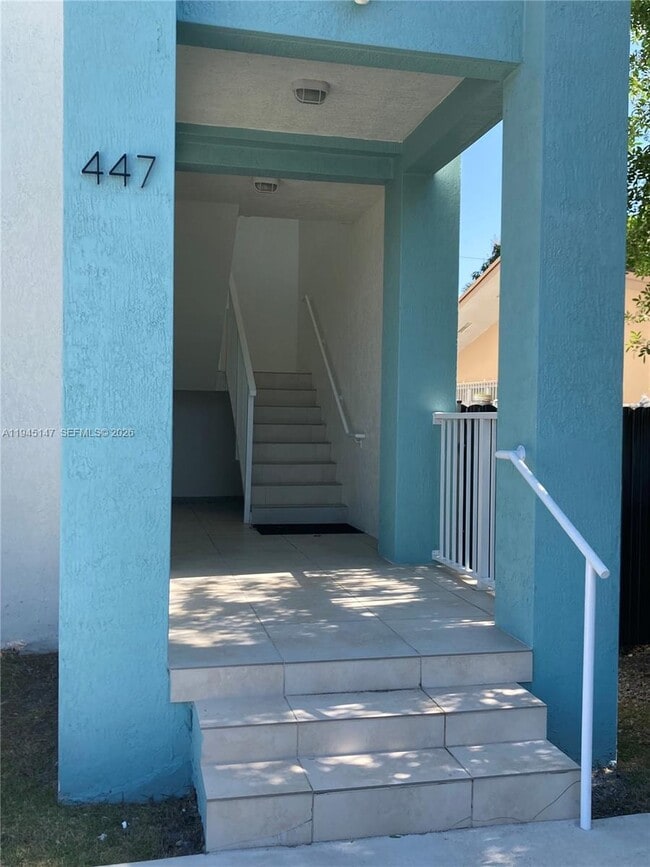 447 SW 78th Ct in Miami, FL - Building Photo - Building Photo