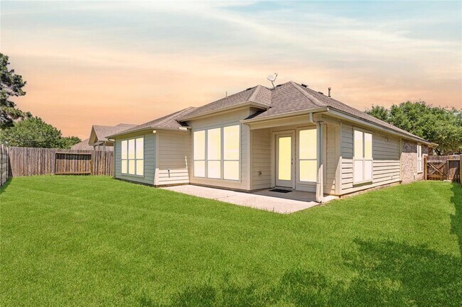 11047 Pierce Valley Dr in Richmond, TX - Building Photo - Building Photo