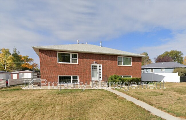 property at 50 Division Rd