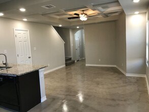 8315 Breezy Cv in Selma, TX - Building Photo - Building Photo