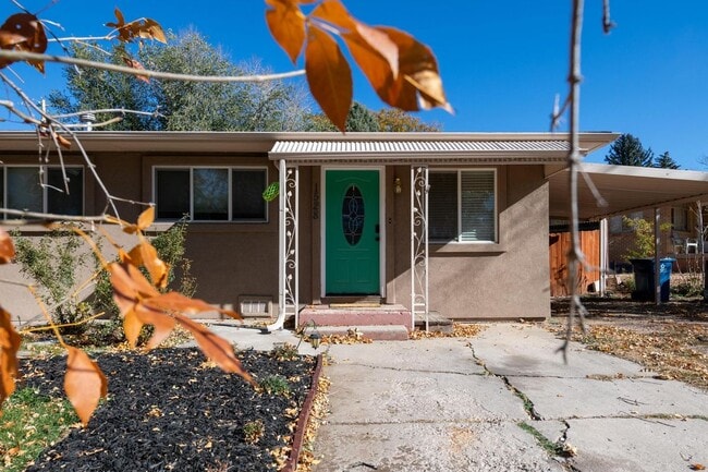 property at 1528 Boulder St