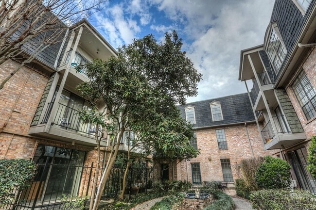 property at 2425 Underwood St