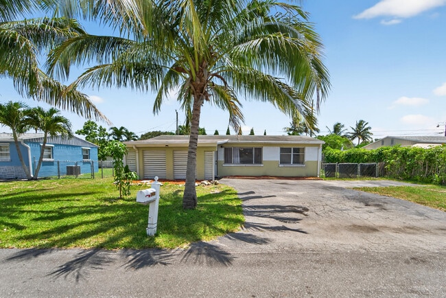 property at 4364 N Mary Cir