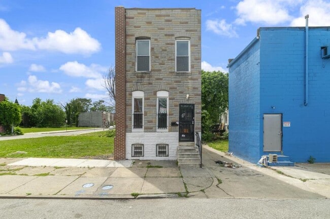 property at 2018 N Monroe St