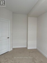 3315 Sixth Line in Oakville, ON - Building Photo - Building Photo