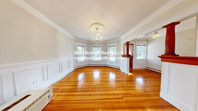 11 Stanley Ave in Medford, MA - Building Photo - Building Photo