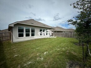 15126 Nettleton Ml in San Antonio, TX - Building Photo - Building Photo