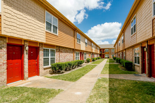 Estates at Spring Branch Apartments