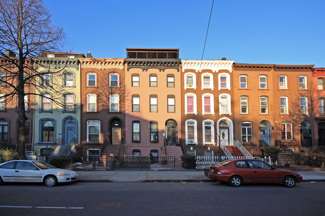 450 Classon Ave in Brooklyn, NY - Building Photo - Building Photo