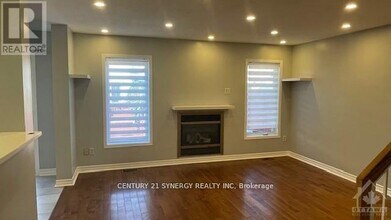 13 Barnstone Dr in Ottawa, ON - Building Photo - Building Photo
