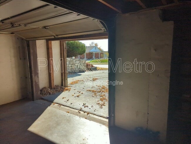 526 E Walnut St in Independence, MO - Building Photo - Building Photo