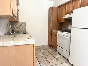 2230 Grand Ave in San Diego, CA - Building Photo - Building Photo