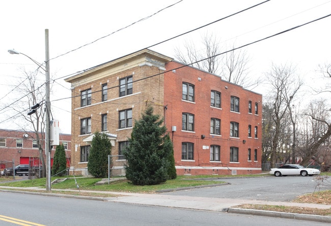 113-115 Westland St in Hartford, CT - Building Photo - Building Photo